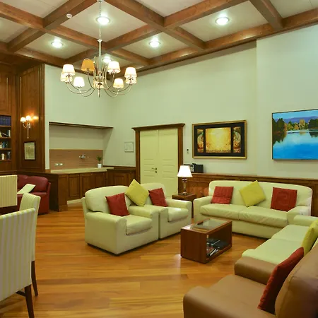 Hotel Domus Australia 4*