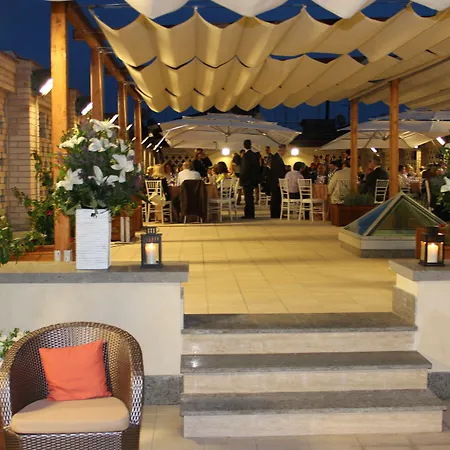 Hotel Domus Australia Rome