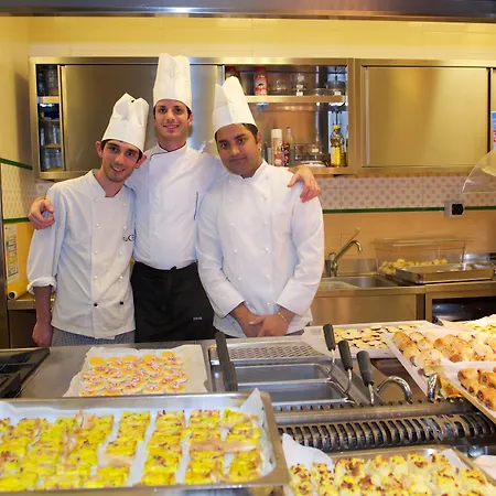 Domus Australia Hotel 4*