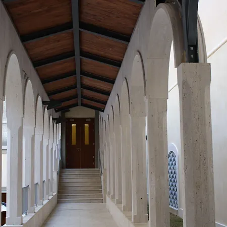 Domus Australia Hotel Rome