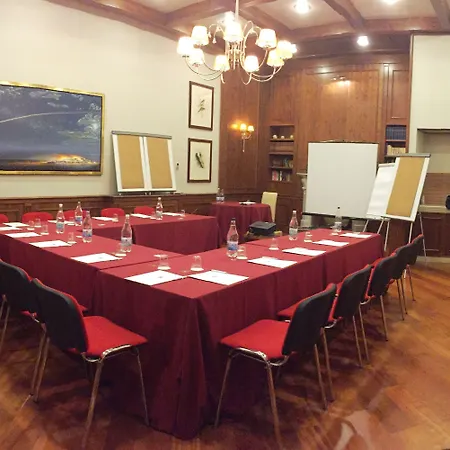 Hotel Domus Australia 4*