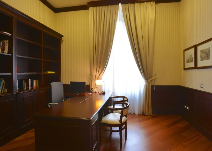 Domus Australia Hotel