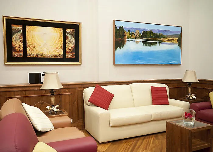 Domus Australia Hotel