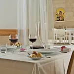 Hotel Domus Australia