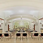 Hotel Domus Australia